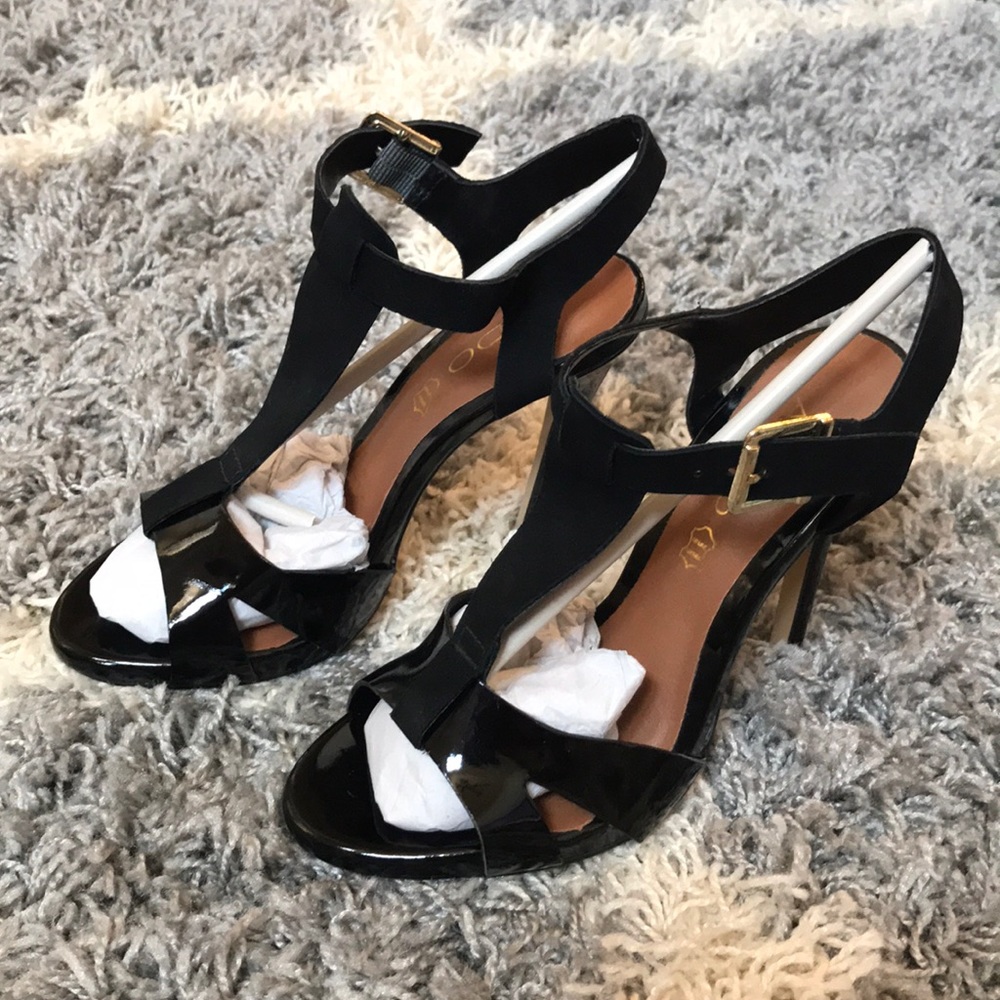 NWOB Aldo Patent Heels
